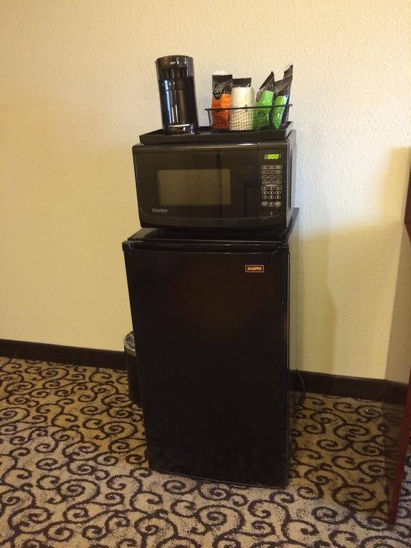 Baymont By Wyndham Columbia Fort Jackson מראה חיצוני תמונה