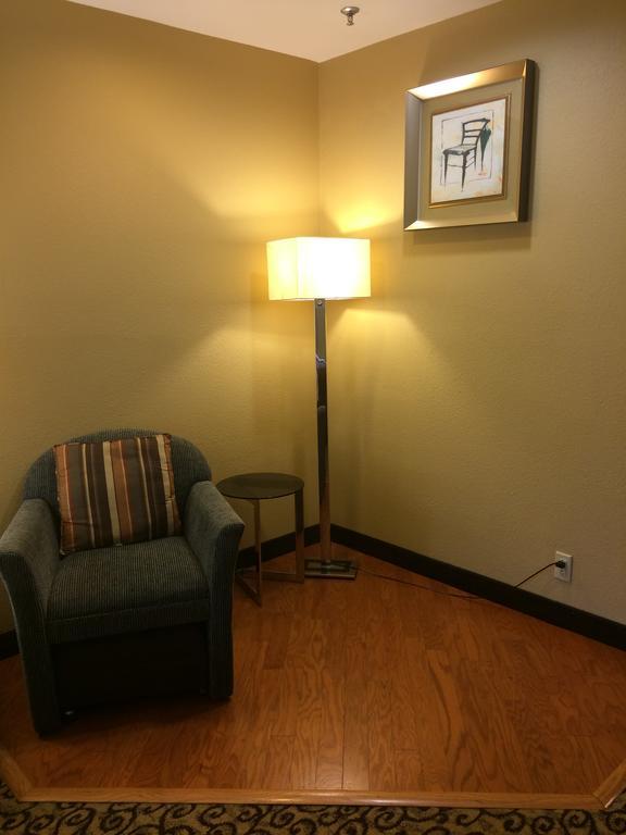 Baymont By Wyndham Columbia Fort Jackson מראה חיצוני תמונה